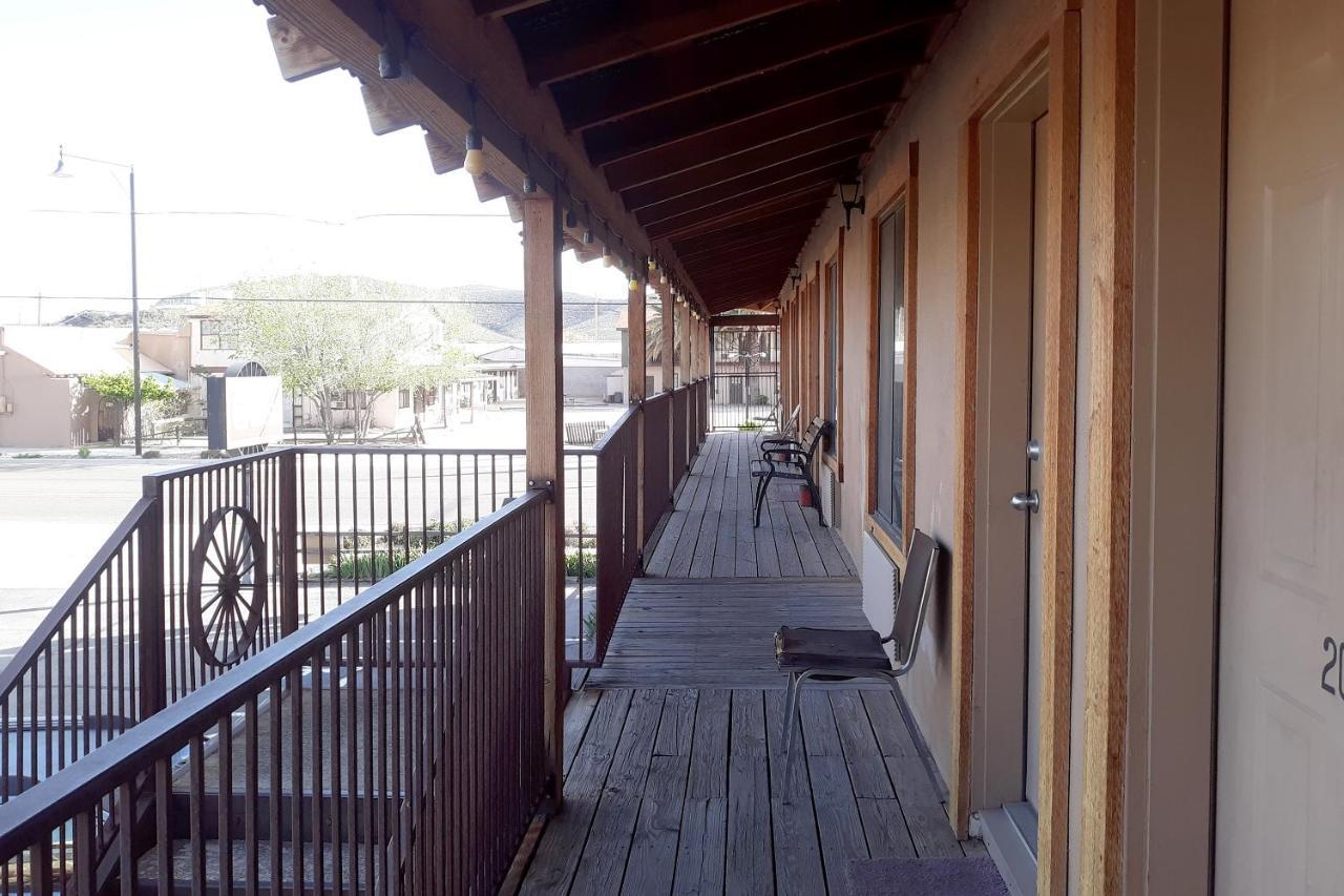 Tombstone Motel Exterior photo